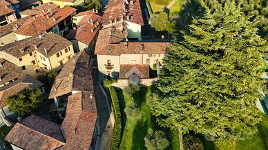 NEGOZIO A SAN FELICE DEL BENACO