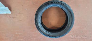 TRENO GOMME numero 4 MICHELIN 235/50 R 19 PRIMACY4