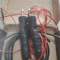 corda per saltare. jump rope 