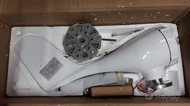 Turbina Eolica 800W 48V orizzontale 6 pale MPPT