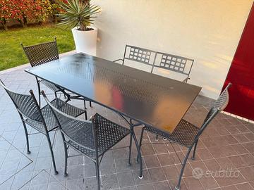 tavolo e sedie panchina in ferro