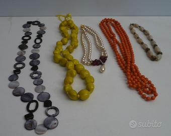 collane di vario materiale