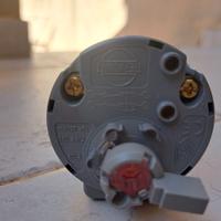 Termostato scaldabagno ariston