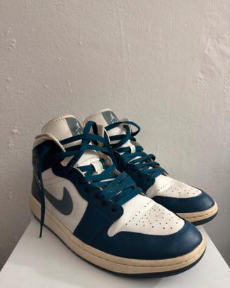 Air Jodan 1 Mid “french blue”