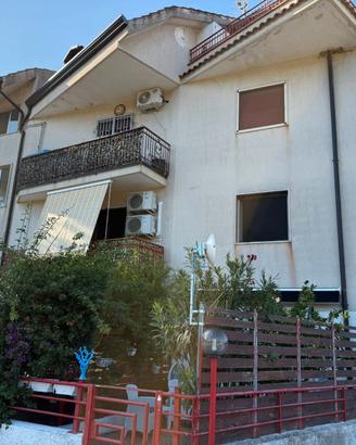 Appartamento in zona Moio