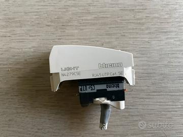 Connettori RJ45 UTP cat 5e bticino light