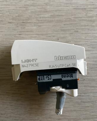 Connettori RJ45 UTP cat 5e bticino light