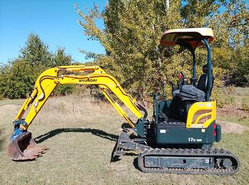Miniescavatore Hyundai R 17 Z-9