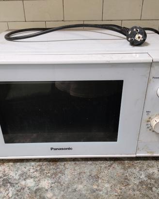 Forno a Microonde Panasonic NN-E22JMM 800W
