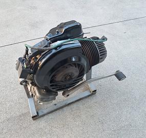 Motore Piaggio Vespa PX125E Arcobaleno VNX1M
