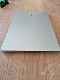 Samsung Chromebook Go 14" con Ubuntu Linux
