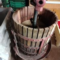 attrezzatura completa per cantina