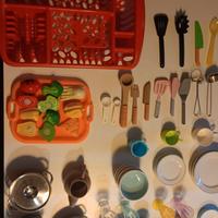 cucina giocattolo pentole piatti bicchieri