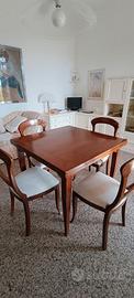 Tavolo legno massello apribile con 4 sedie