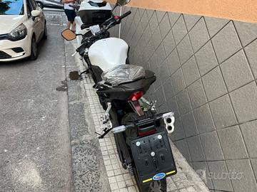 Honda CB 500 Hornet - 2025