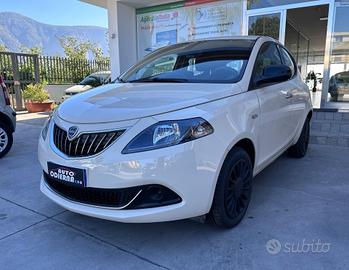 Lancia Ypsilon 1.2 69 CV 5 porte GPL Silver Plus