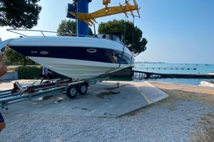 Motoscafo Rinker 262 Cuddy Captiva