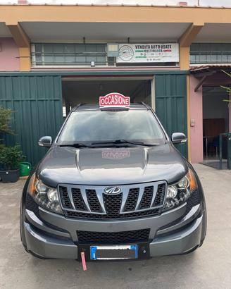Mahindra XUV500 2.2 16V AWD W8