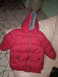 Giubbotto rosso Benetton 2 anni