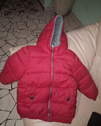 Giubbotto rosso Benetton 2 anni