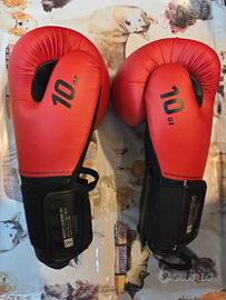 Guantoni kick boxing taglia 10 adulto come nuovo
