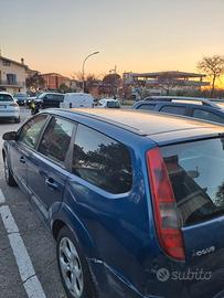 ford focus 1.8 