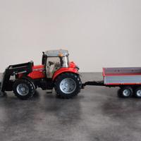 Bruder Trattore MASSEY FERGUSON 7624