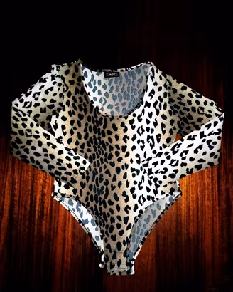 TOP BODY MACULATO LEOPARDATO **NUOVO**