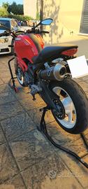 Ducati Monster 696