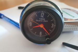 orologio analogico VDO per auto quartz vintage