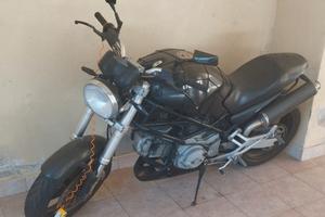 Ducati Monster 600 - 2001