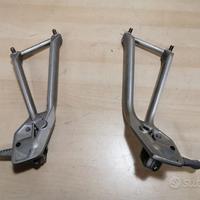 Pedane passeggero mv Brutale 910