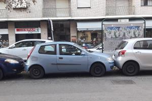 Fiat Punto 1.2  leggi annuncio