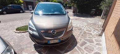 Opel Meriva 2011