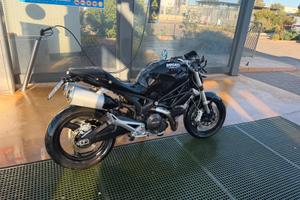 Ducati 696 2009