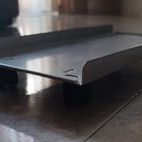 Base porta PC con ruote