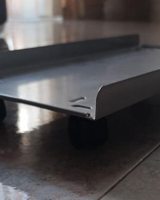 Base porta PC con ruote