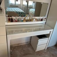 Combo toeletta + mensola + specchio + luci