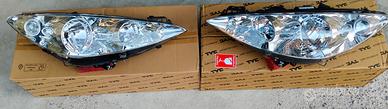 Fari dx e sn “TYC” per PEUGEOT 308 e RCZ