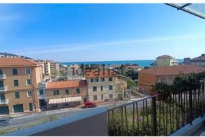 Appartamento Balconata Vista Mare 200mt Spiaggia