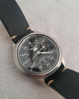 seiko 5 pilot