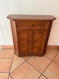 Mobile in legno