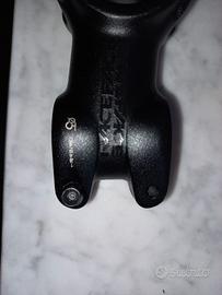 Attacco manubrio Race Face