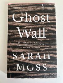 Libro in inglese “Ghost wall” di Sarah Moss