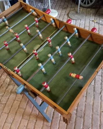 Calciobalilla di legno
