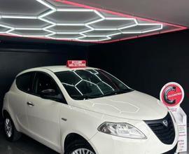 Lancia Ypsilon 0.9 TwinAir 85cv Ecochic Gold 2014