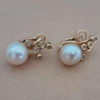 orecchini in oro 18kt  perle giapponesi e diamanti