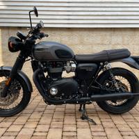 Bonneville T120 black