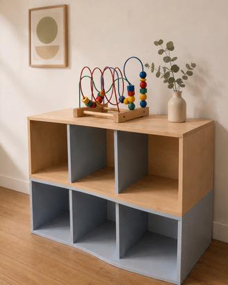 Libreria azzurra beige