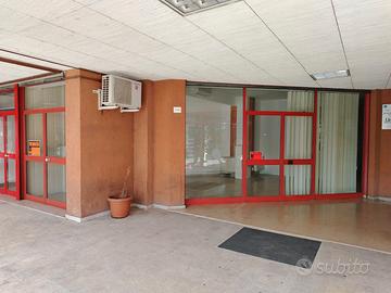 Negozio/ufficio 117 mq